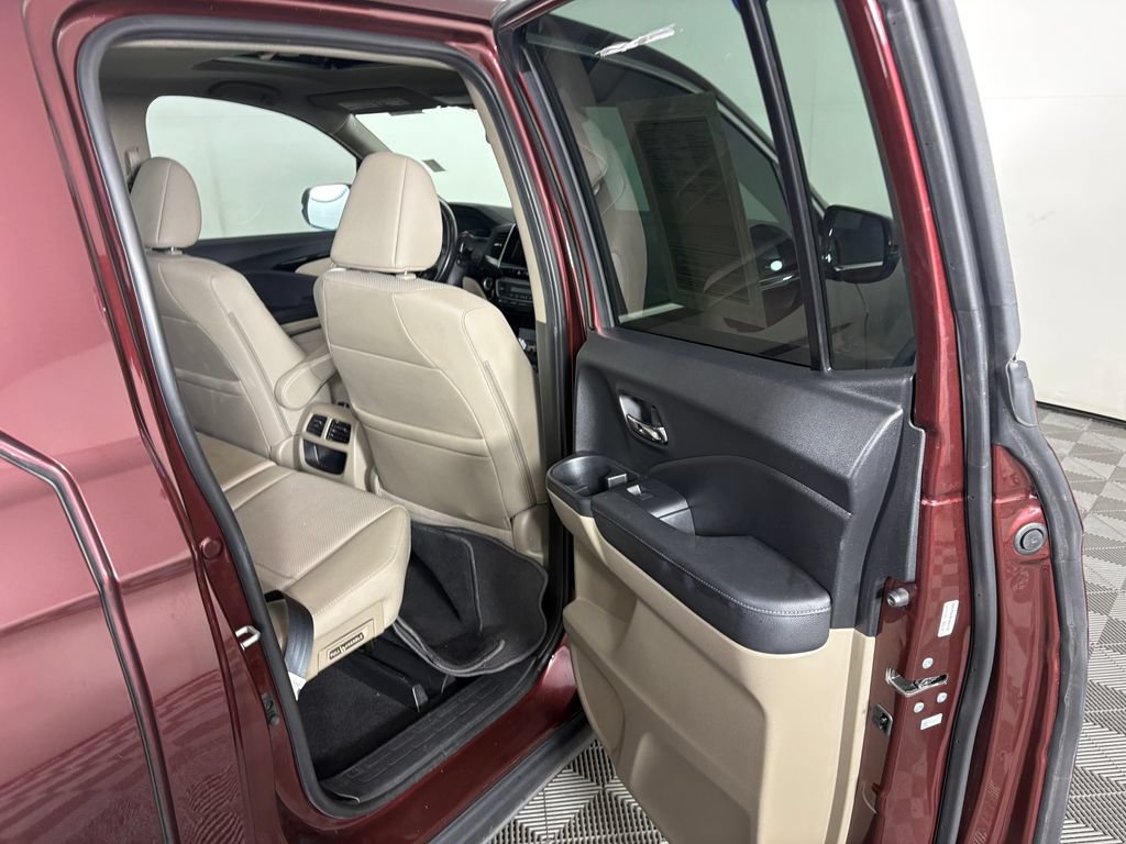 Used 2019 Honda Ridgeline RTL-E image 33