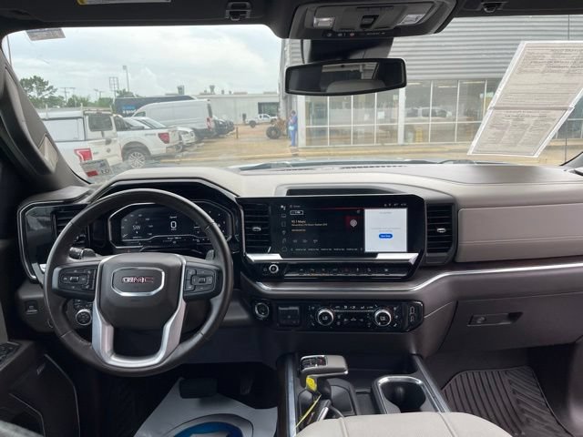 Used 2024 GMC Sierra 1500 SLT w/ SLT Premium Plus Package AWD/4WD image 25