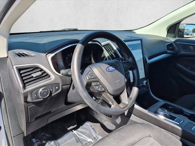 Certified 2021 Ford Edge SE FWD image 10