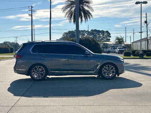 Used 2025 BMW X7 xDrive40i AWD/4WD image 8