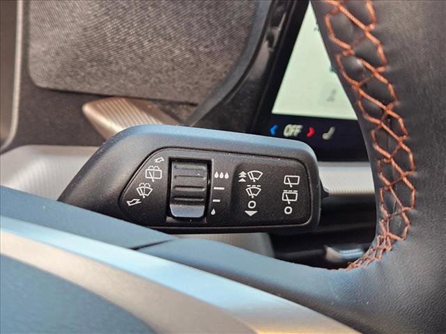 Certified 2025 Ford Explorer Active image 14