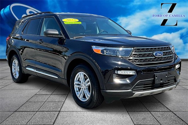 Certified 2023 Ford Explorer XLT w/ Equipment Group 202A image 11