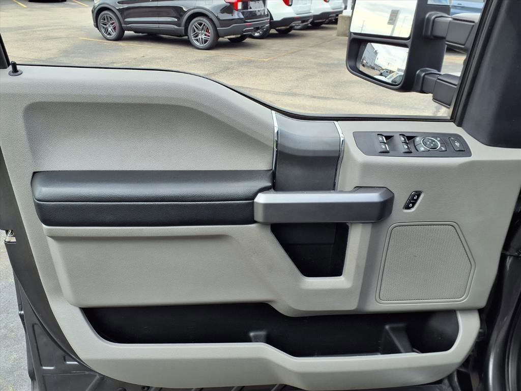 Certified 2022 Ford F350 XLT w/ XLT Premium Package image 14