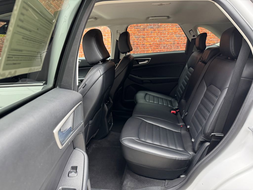 Certified 2024 Ford Edge SEL AWD/4WD image 23