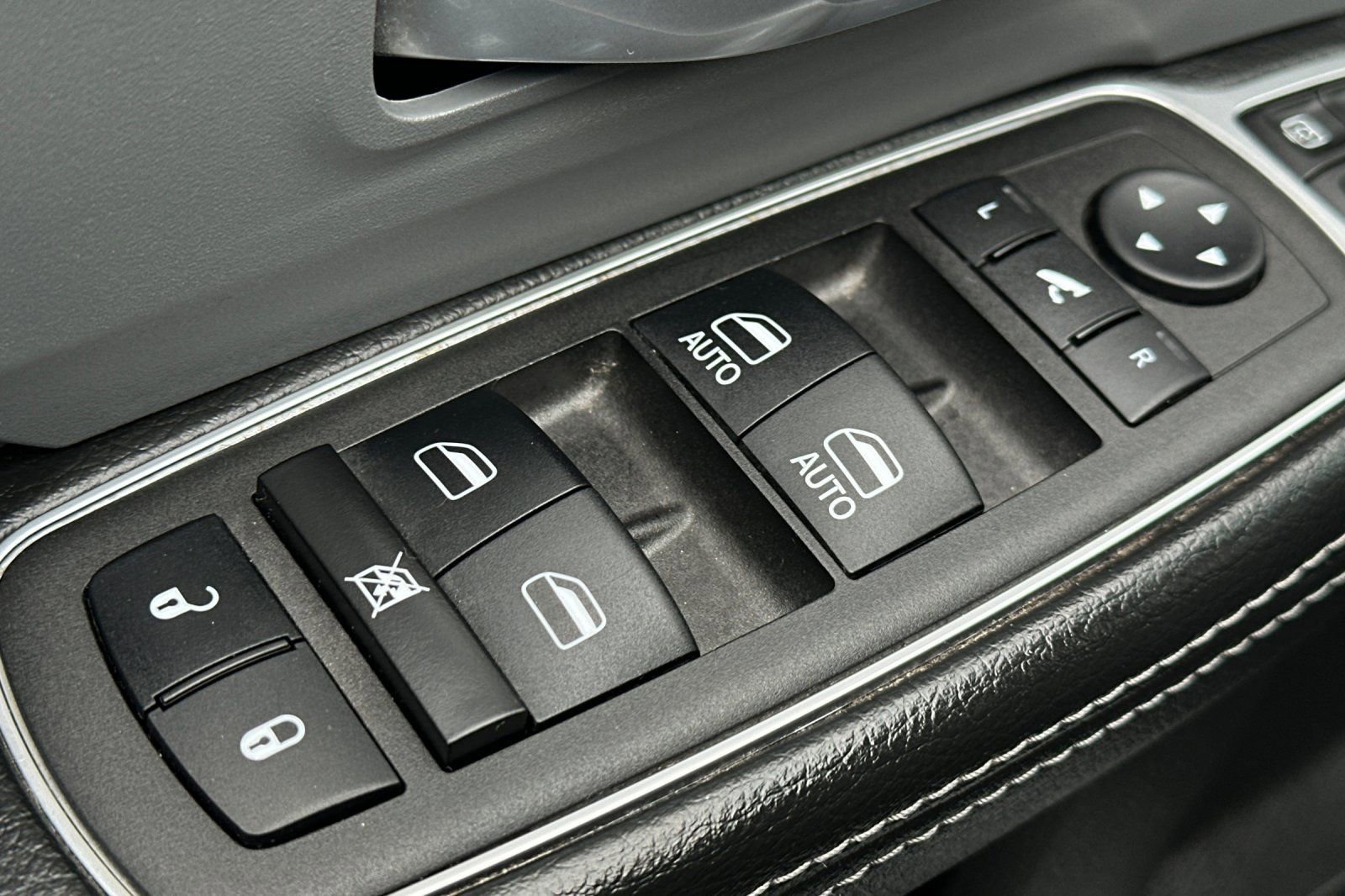 Used 2023 RAM 2500 Big Horn w/ Level 1 Equipment Group image 11