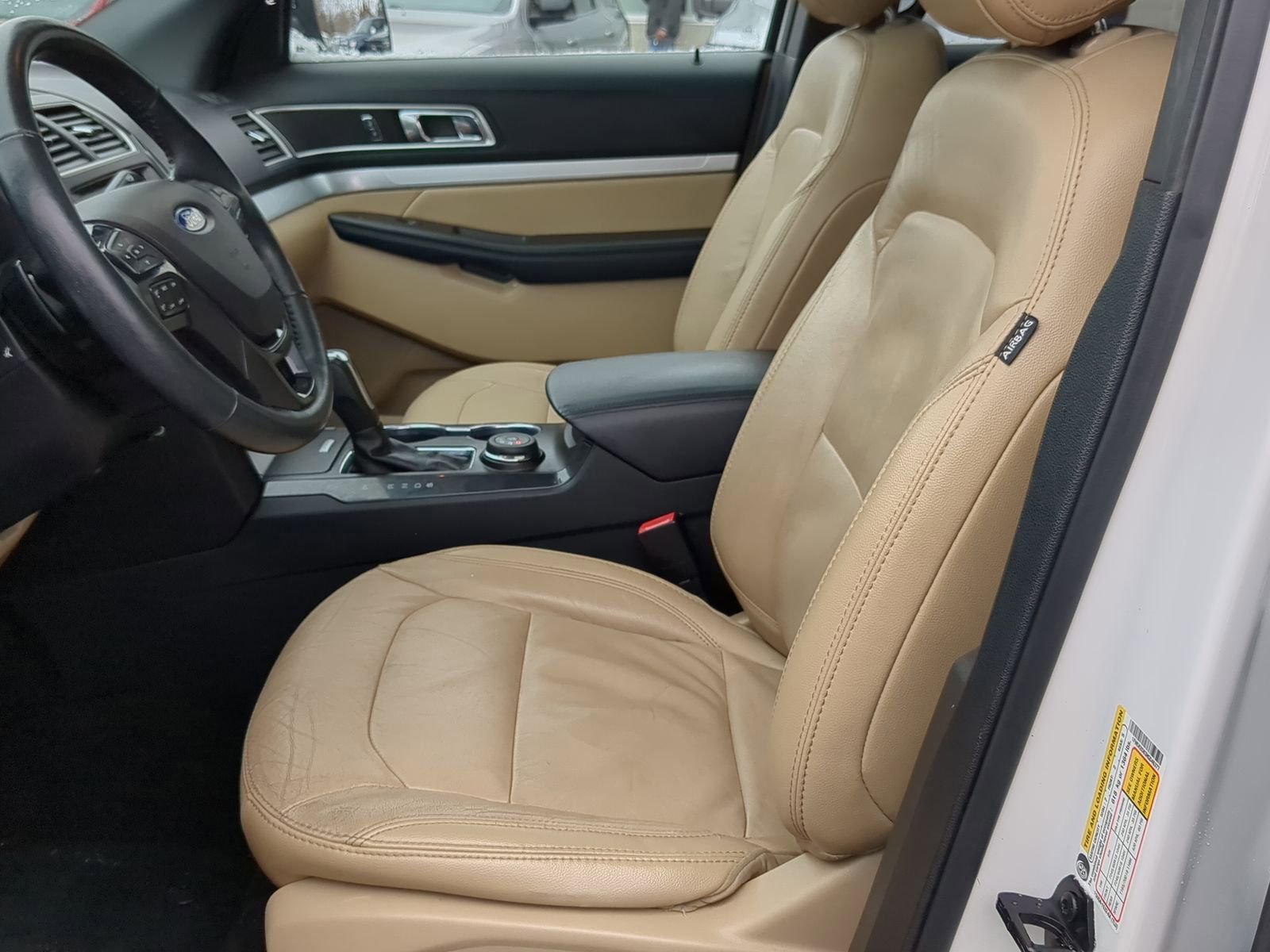 Certified 2017 Ford Explorer XLT w/ Equipment Group 202A image 22