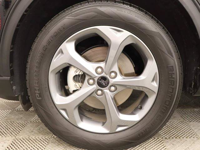Certified 2025 Ford Escape ST-Line Select AWD/4WD image 4