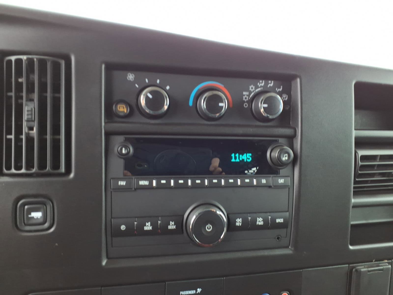 Used 2024 Chevrolet Express 2500 w/ Driver Convenience Package image 15