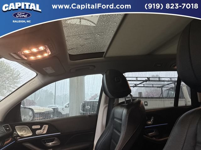 Used 2024 Mercedes-Benz GLS 580 4MATIC image 22
