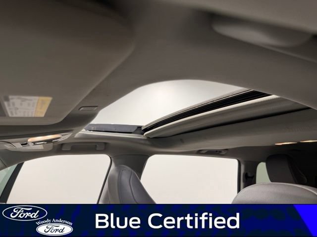 Used 2023 Toyota Highlander XLE FWD image 18