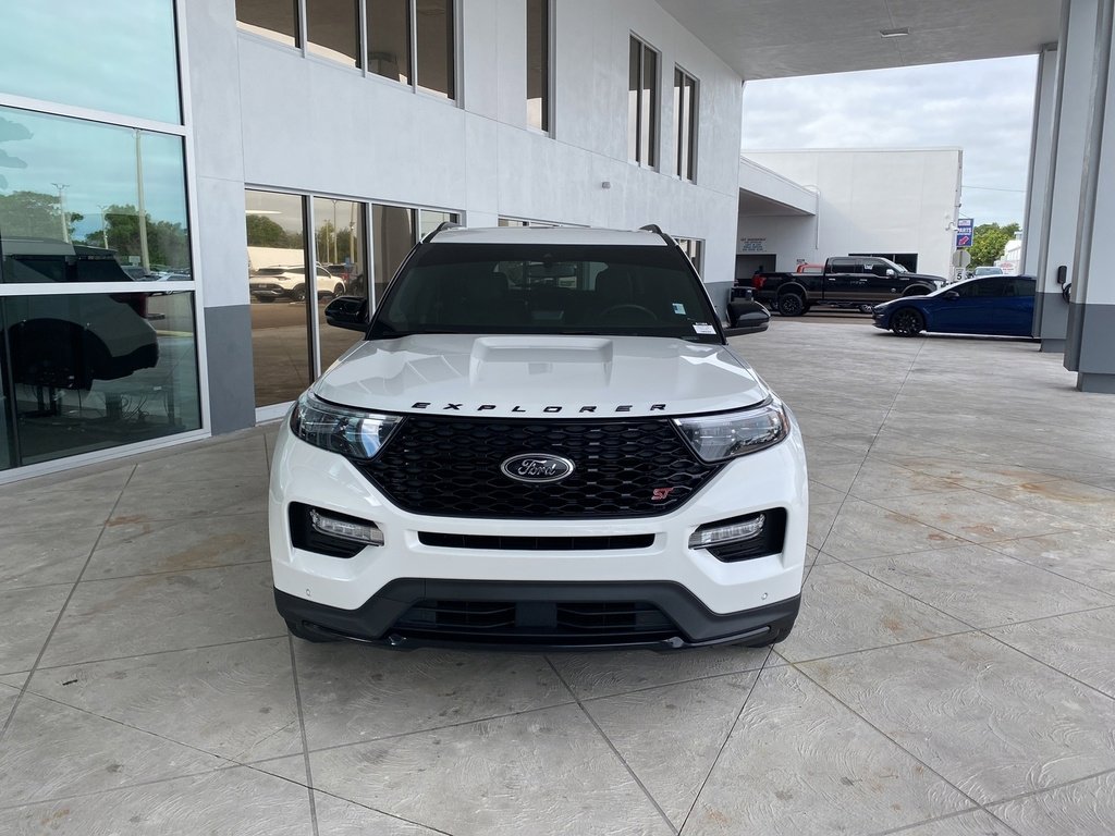 Certified 2024 Ford Explorer ST w/ Equipment Group 401A image 3