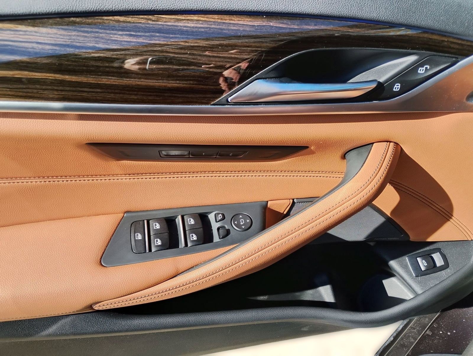 Used 2023 BMW 530i 530i w/ M Sport Package image 17