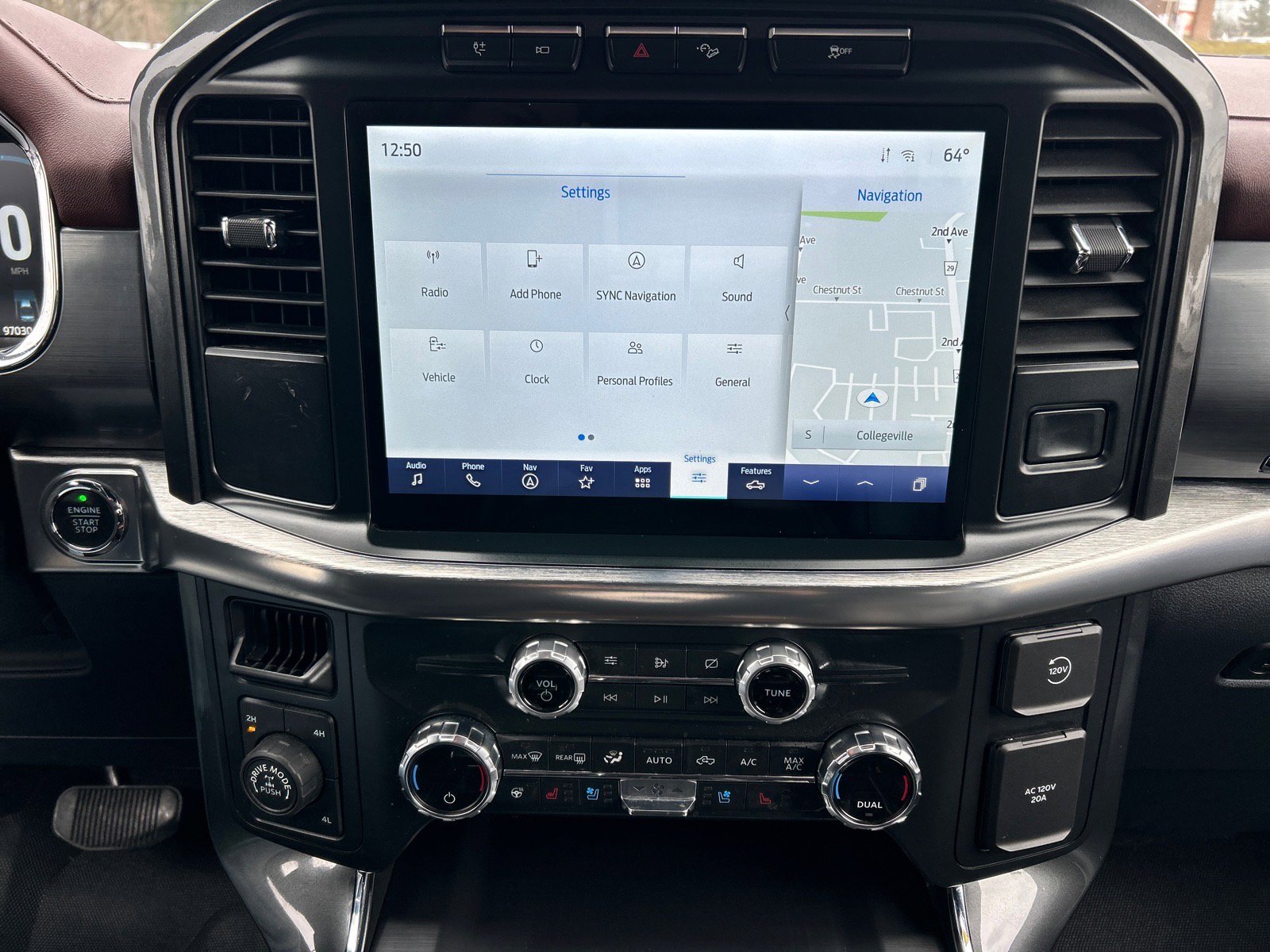 Certified 2021 Ford F150 Lariat w/ Equipment Group 502A High image 26