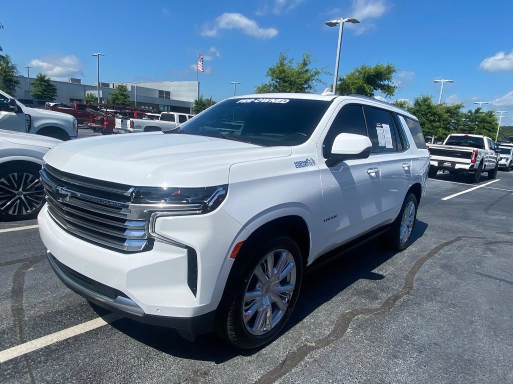 Used 2024 Chevrolet Tahoe High Country w/ Premium Package AWD/4WD image 3