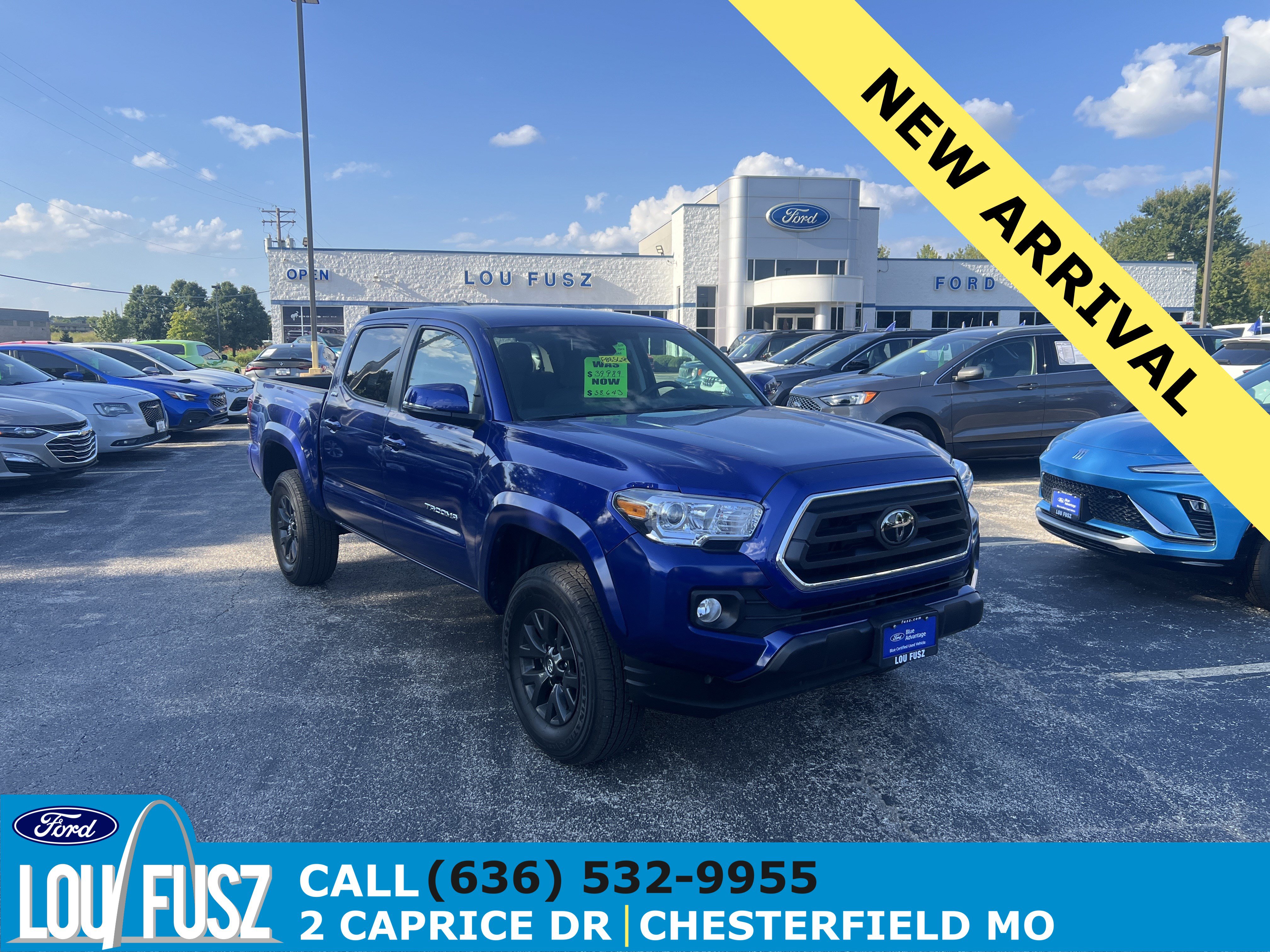Used 2023 Toyota Tacoma SR5 w/ Technology Package