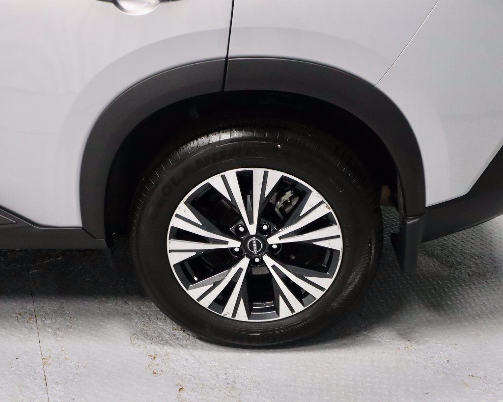 Used 2023 Nissan Rogue SV w/ SV Premium B Package AWD/4WD image 17