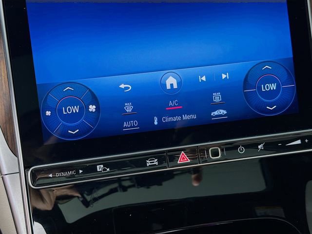 Used 2022 Mercedes-Benz C 300 Sedan image 18