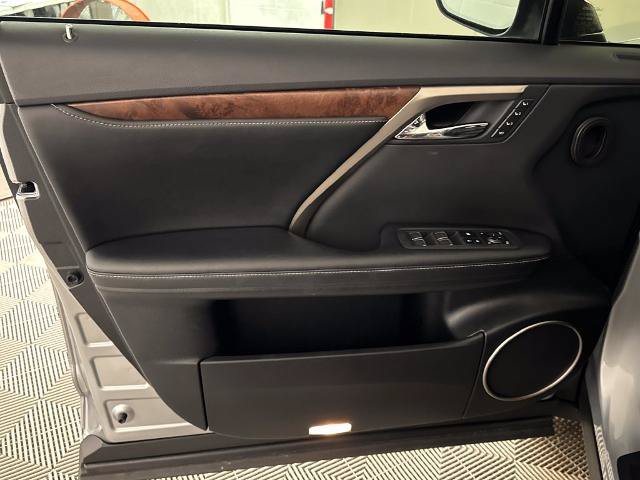 Used 2022 Lexus RX 350L FWD w/ Premium Package image 11