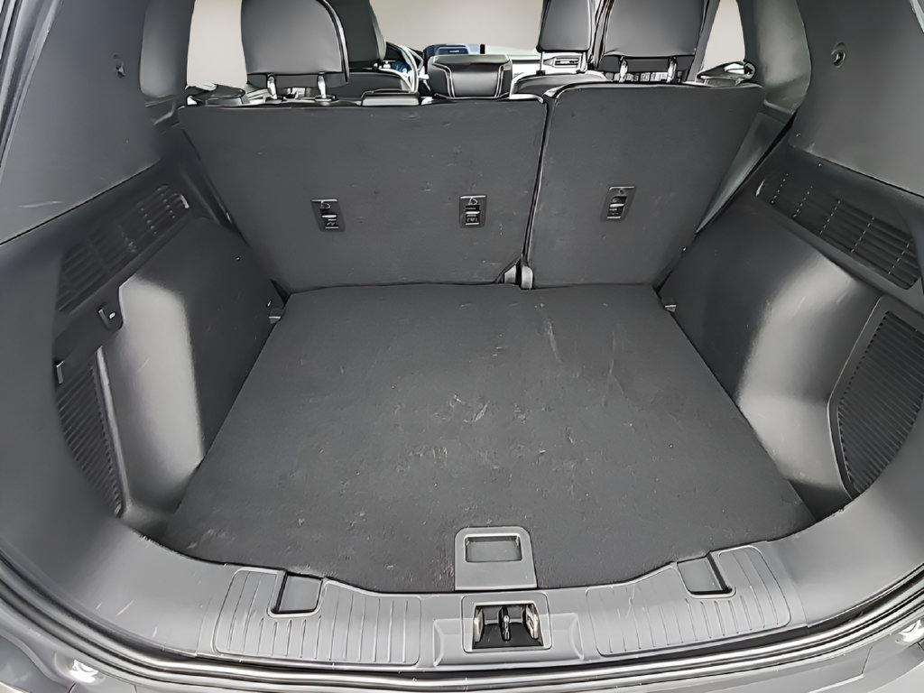Certified 2024 Ford Escape Platinum AWD/4WD image 13