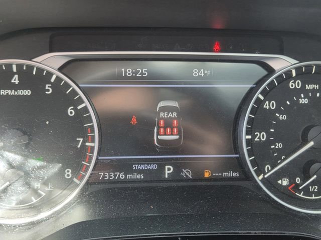 Used 2024 Nissan Pathfinder SL w/ SL Premium Package FWD image 21