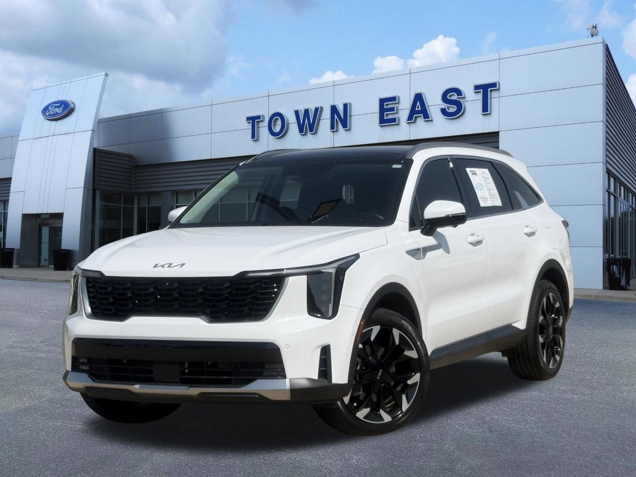 Used 2024 Kia Sorento SX FWD image 1