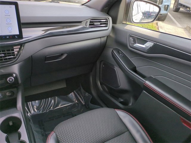 Certified 2023 Ford Escape ST-Line Elite image 17