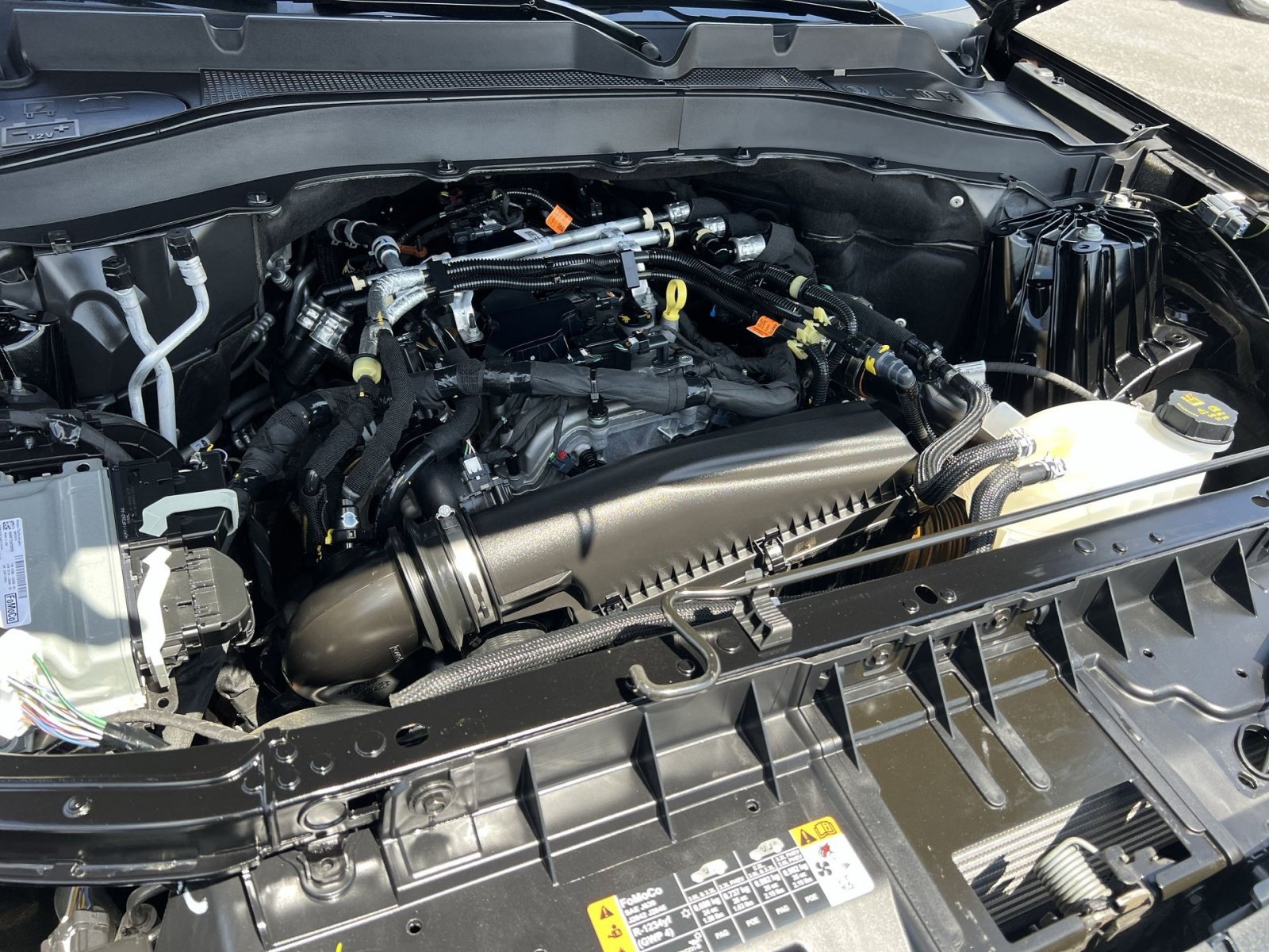 Certified 2025 Ford Explorer Active AWD/4WD image 28