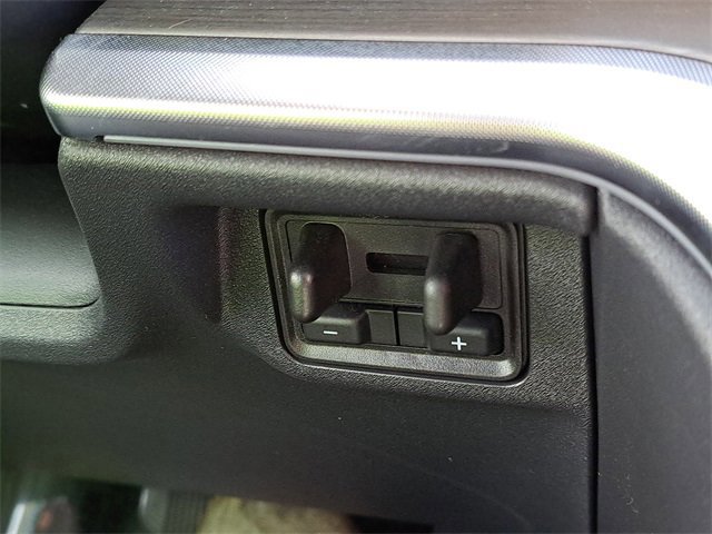 Certified 2025 Ford Expedition Platinum w/ Driver's Package image 22