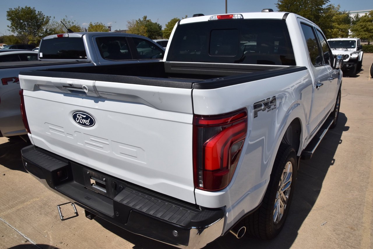 Certified 2024 Ford F150 Lariat w/ FX4 Off-Road Package AWD/4WD image 5