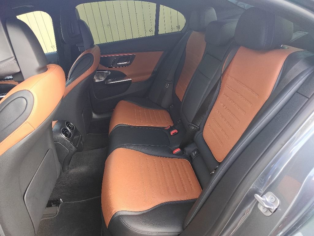 Used 2024 Mercedes-Benz C 300 Sedan image 17
