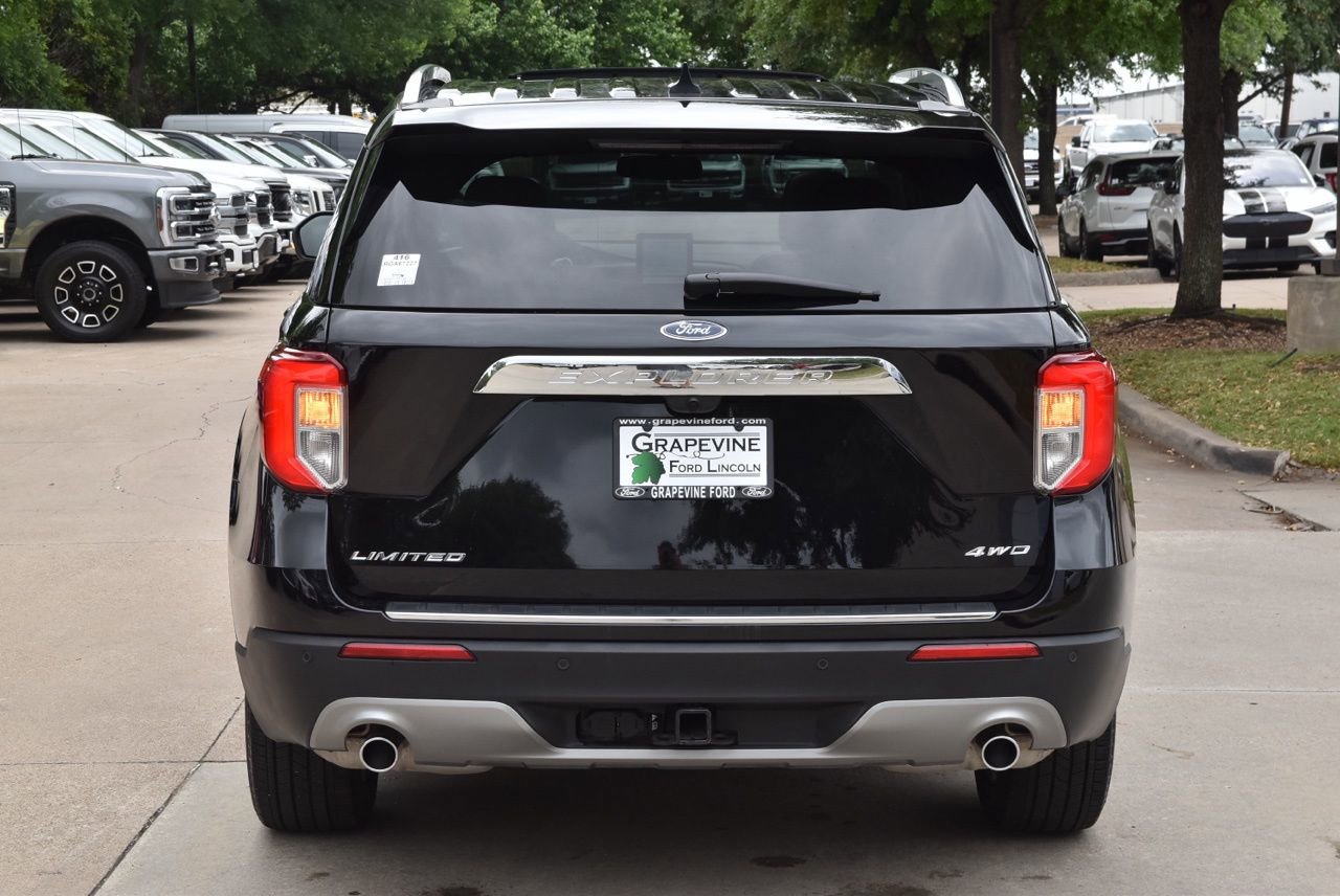 Certified 2024 Ford Explorer Limited w/ Limited Technology Package image 9