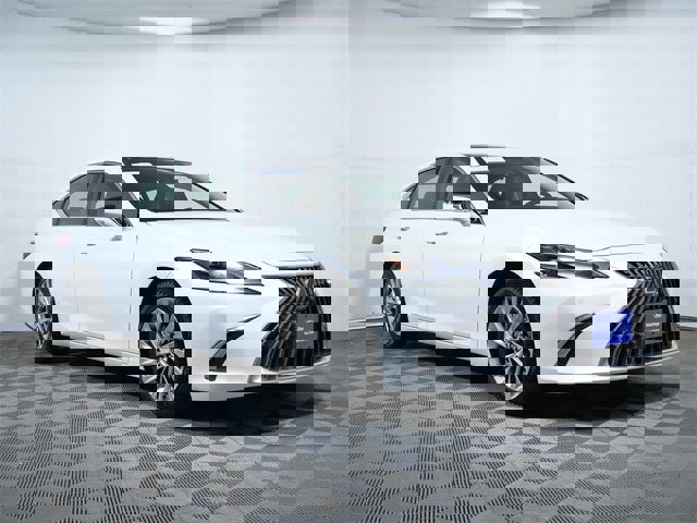 Used 2022 Lexus ES 350 Ultra Luxury image 1