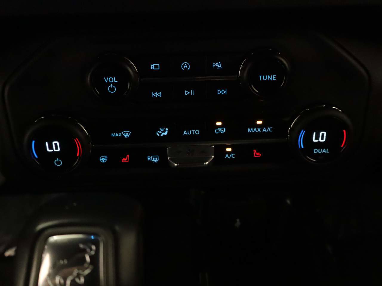 Certified 2025 Ford Bronco Outer Banks AWD/4WD image 11