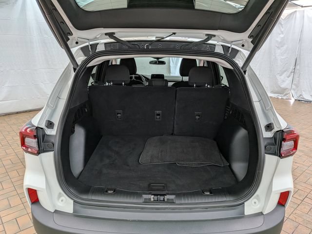 Certified 2023 Ford Escape Active w/ Cold Weather Package FWD image 19
