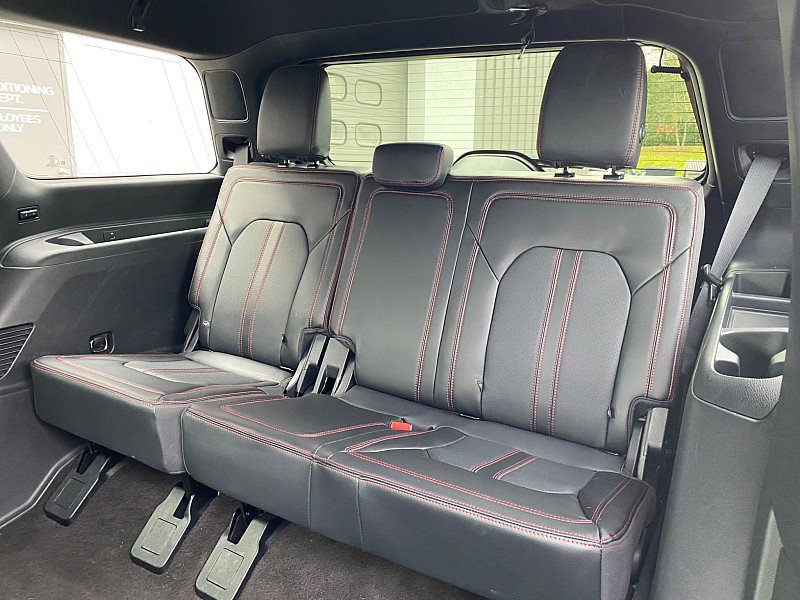 Certified 2023 Ford Expedition Limited image 38