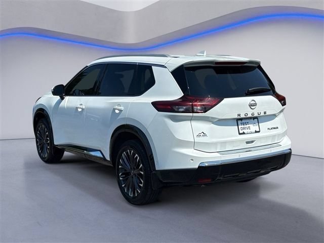Used 2024 Nissan Rogue Platinum w/ Platinum Premium Package FWD image 6