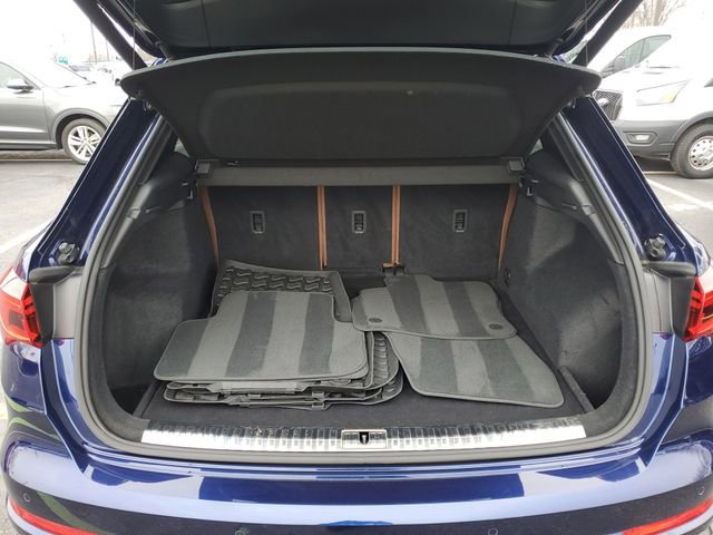 Used 2022 Audi Q3 2.0T Premium Plus w/ Premium Plus Package image 35