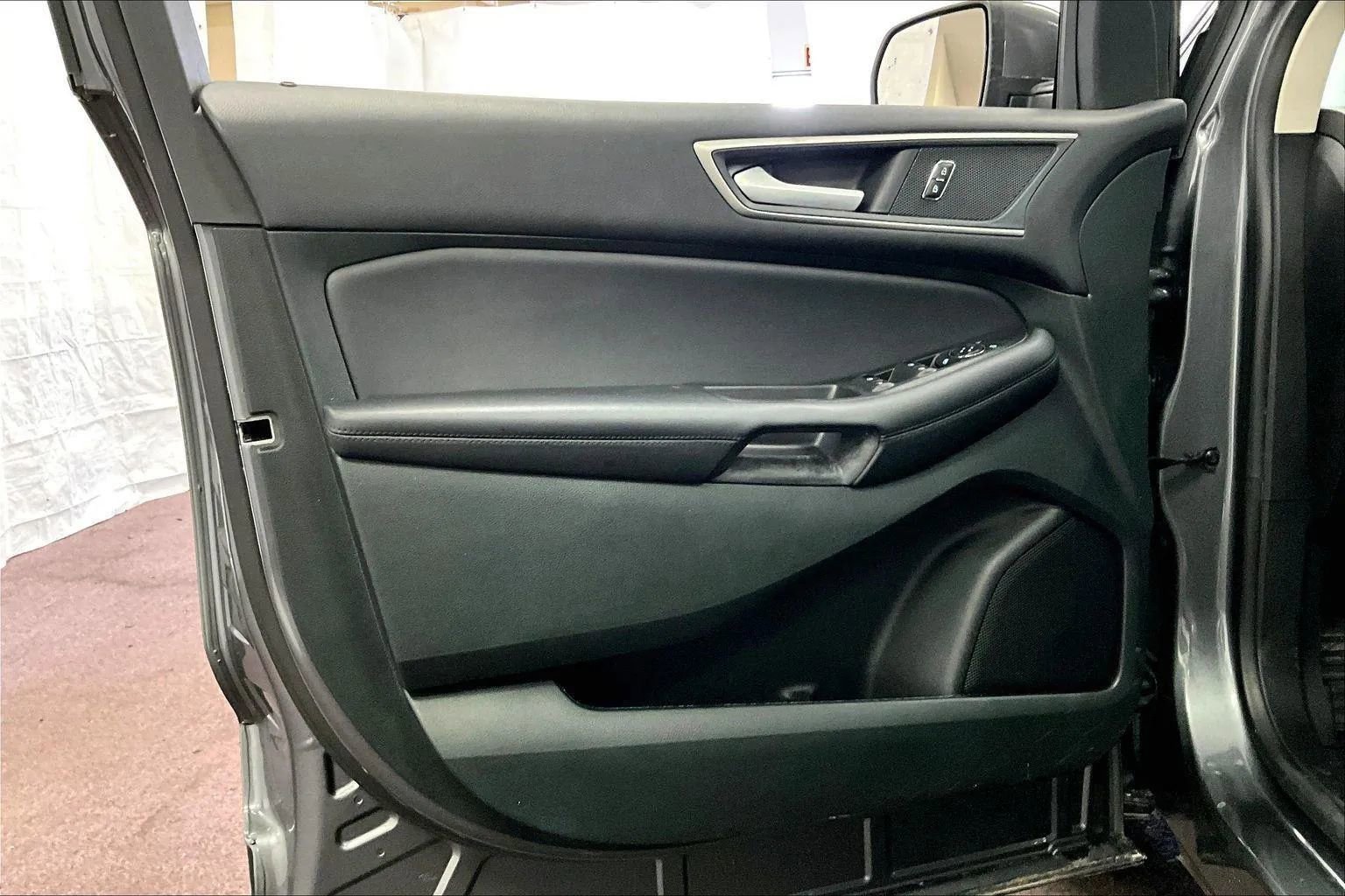 Certified 2024 Ford Edge SEL w/ Convenience Package image 22