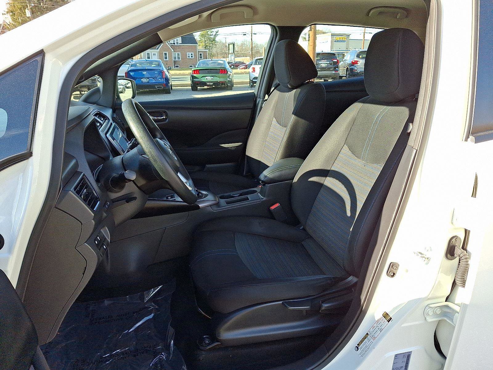 Used 2023 Nissan Leaf S image 13