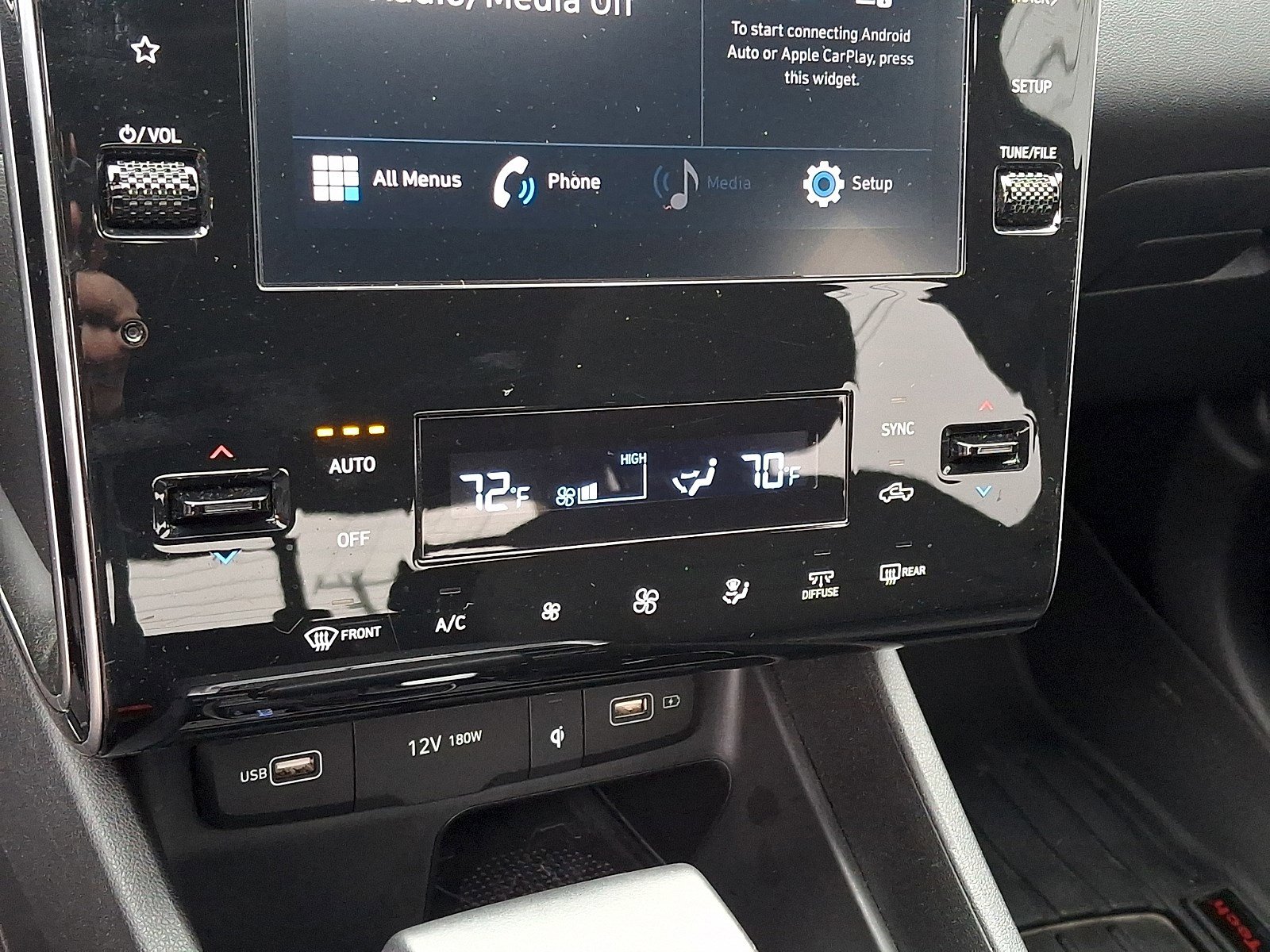 Used 2022 Hyundai Santa Cruz SEL Premium image 15