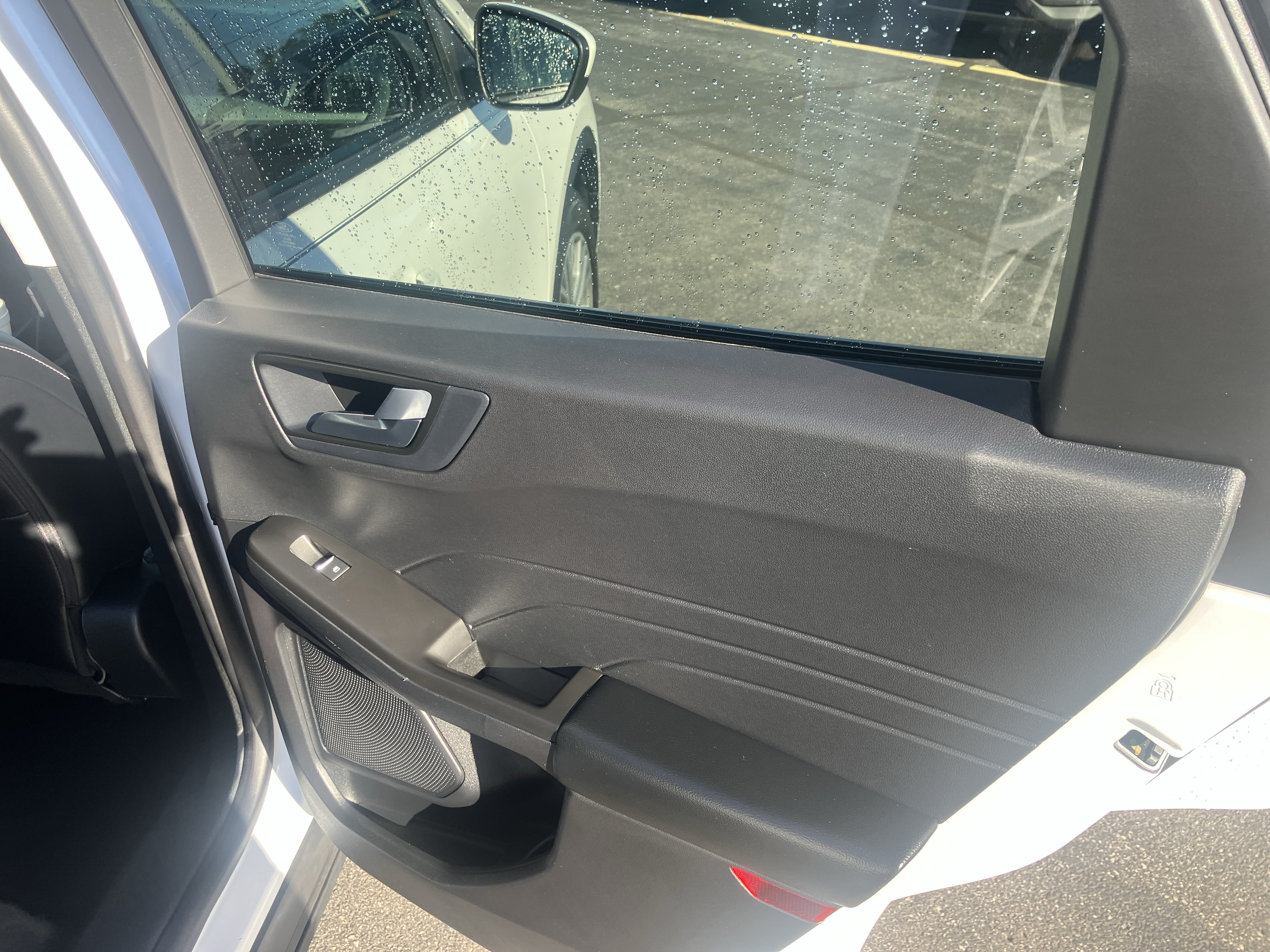 Certified 2021 Ford Escape SEL AWD/4WD image 11