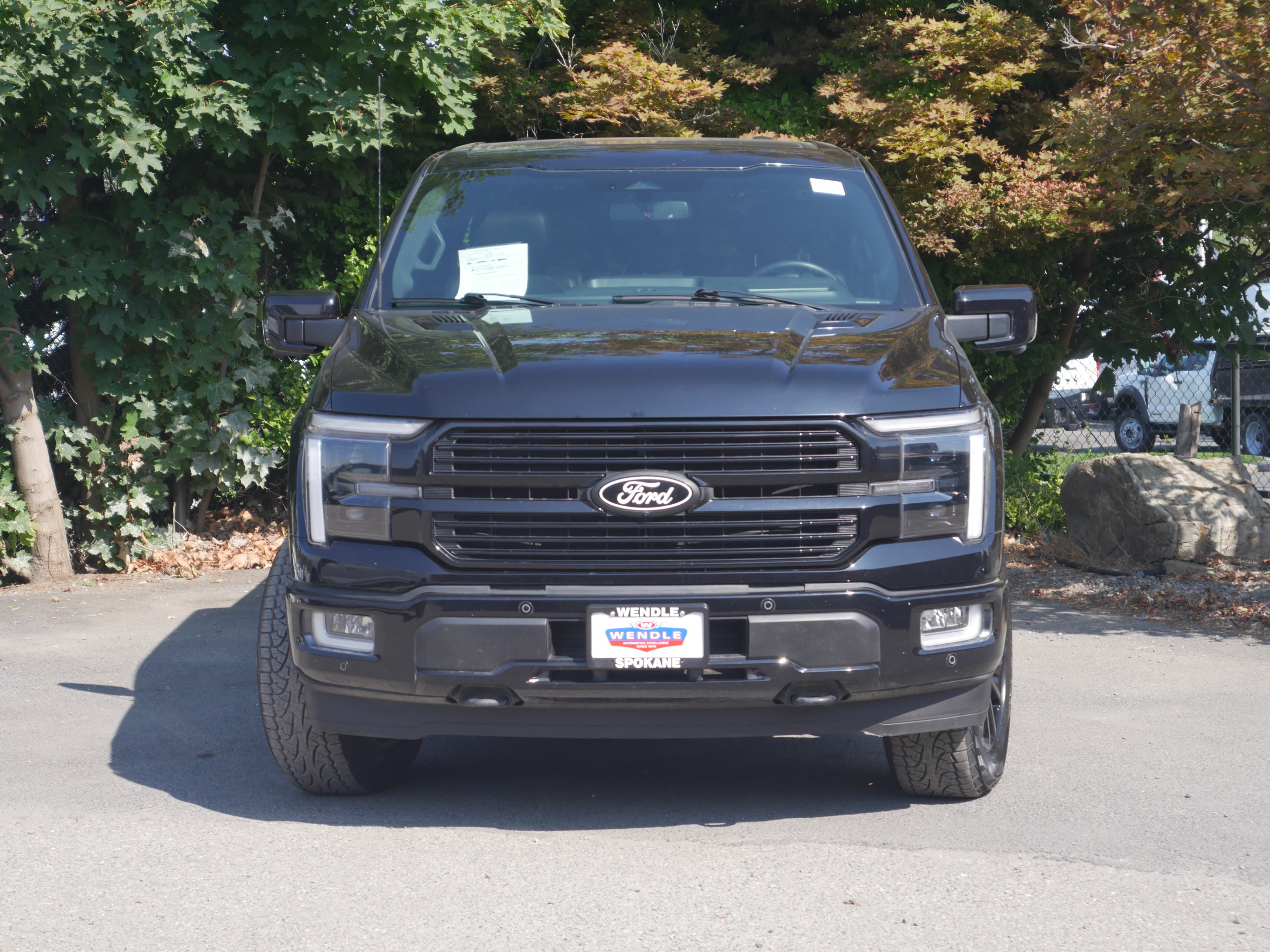 Certified 2024 Ford F150 Platinum w/ FX4 Off-Road Package AWD/4WD image 38