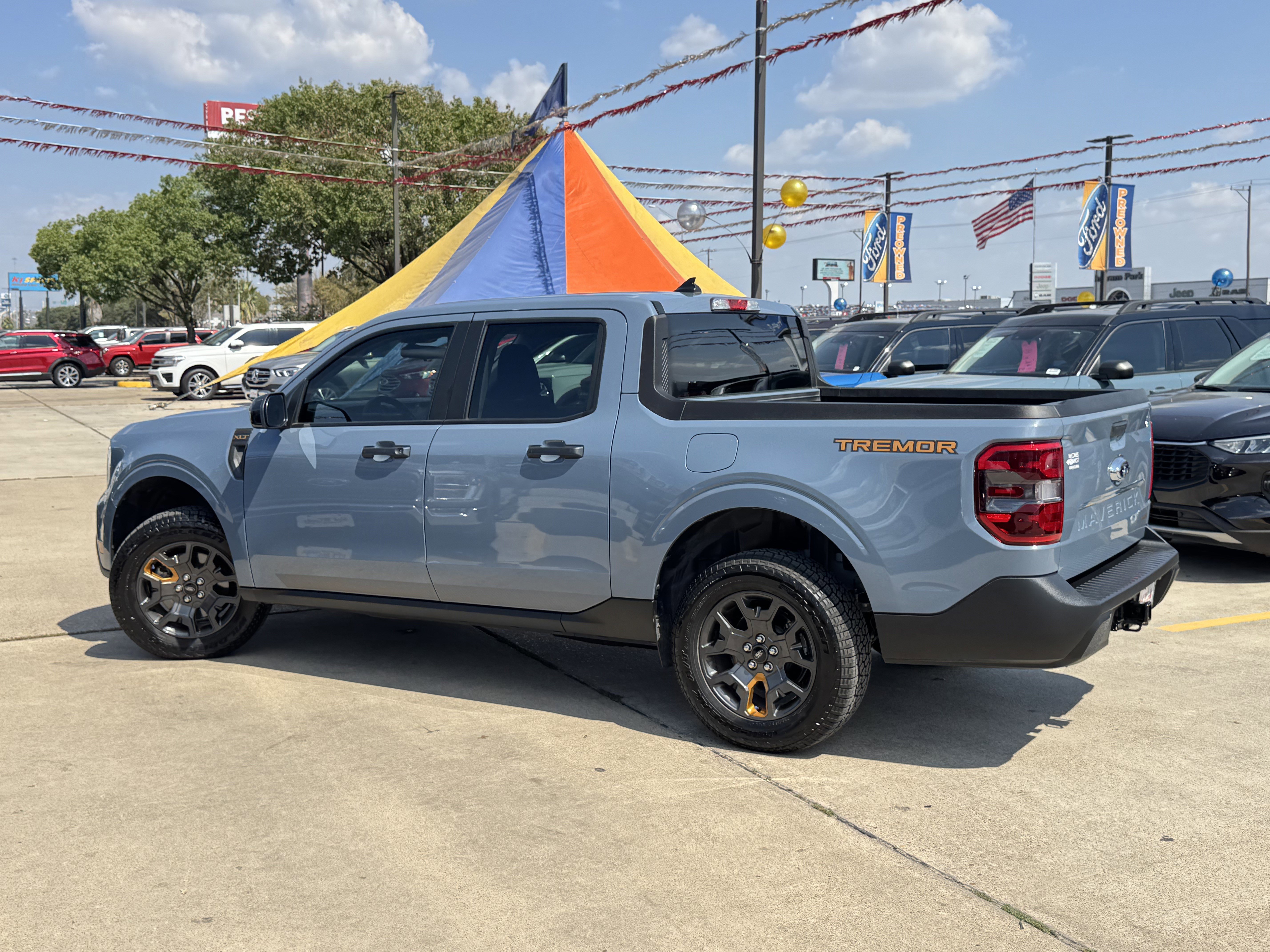 Certified 2024 Ford Maverick Tremor w/ Tremor Off-Road Package image 7