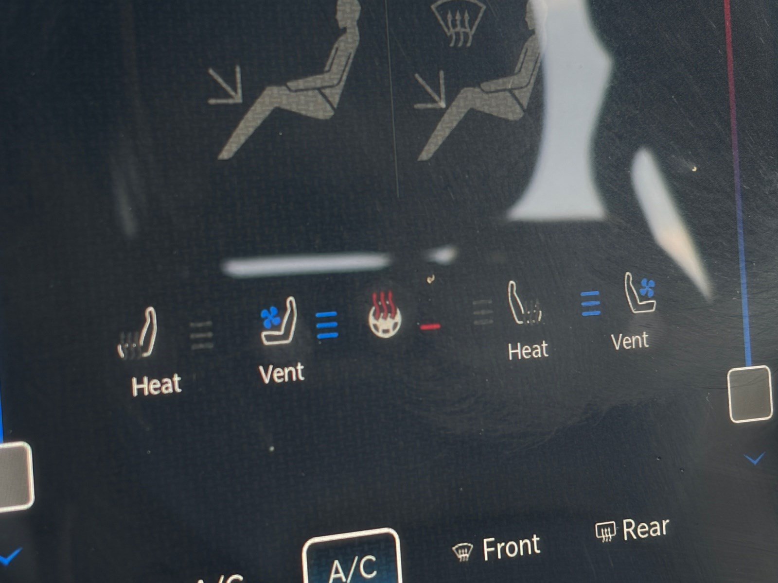Used 2022 RAM 1500 Laramie AWD/4WD image 19