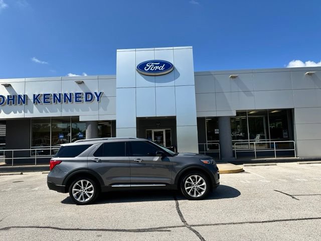 Certified 2021 Ford Explorer Platinum w/ Equipment Group 601A AWD/4WD image 13