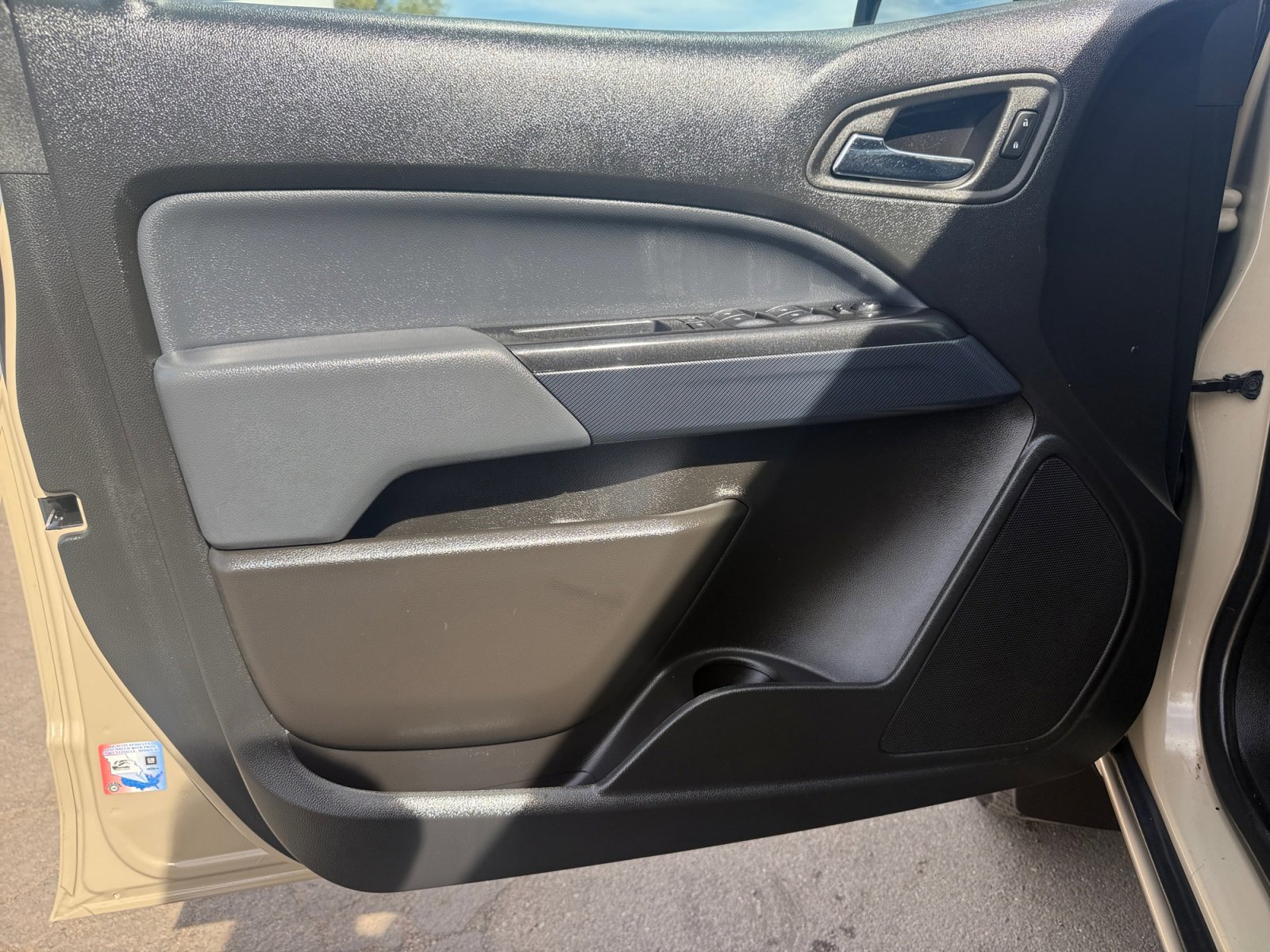 Used 2022 Chevrolet Colorado Z71 image 14