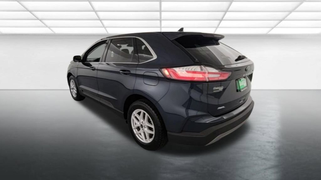 Certified 2023 Ford Edge SEL w/ Convenience Package AWD/4WD image 6