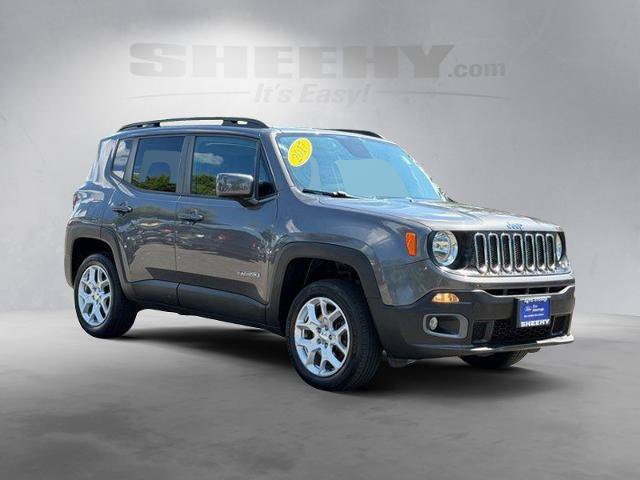 Used 2017 Jeep Renegade Latitude AWD/4WD image 2