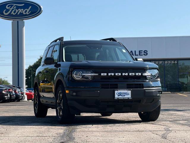 Certified 2022 Ford Bronco Sport Outer Banks w/ Tech Package AWD/4WD image 1