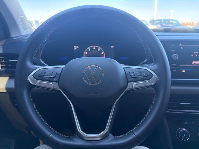 Used 2022 Volkswagen Taos SE FWD image 42